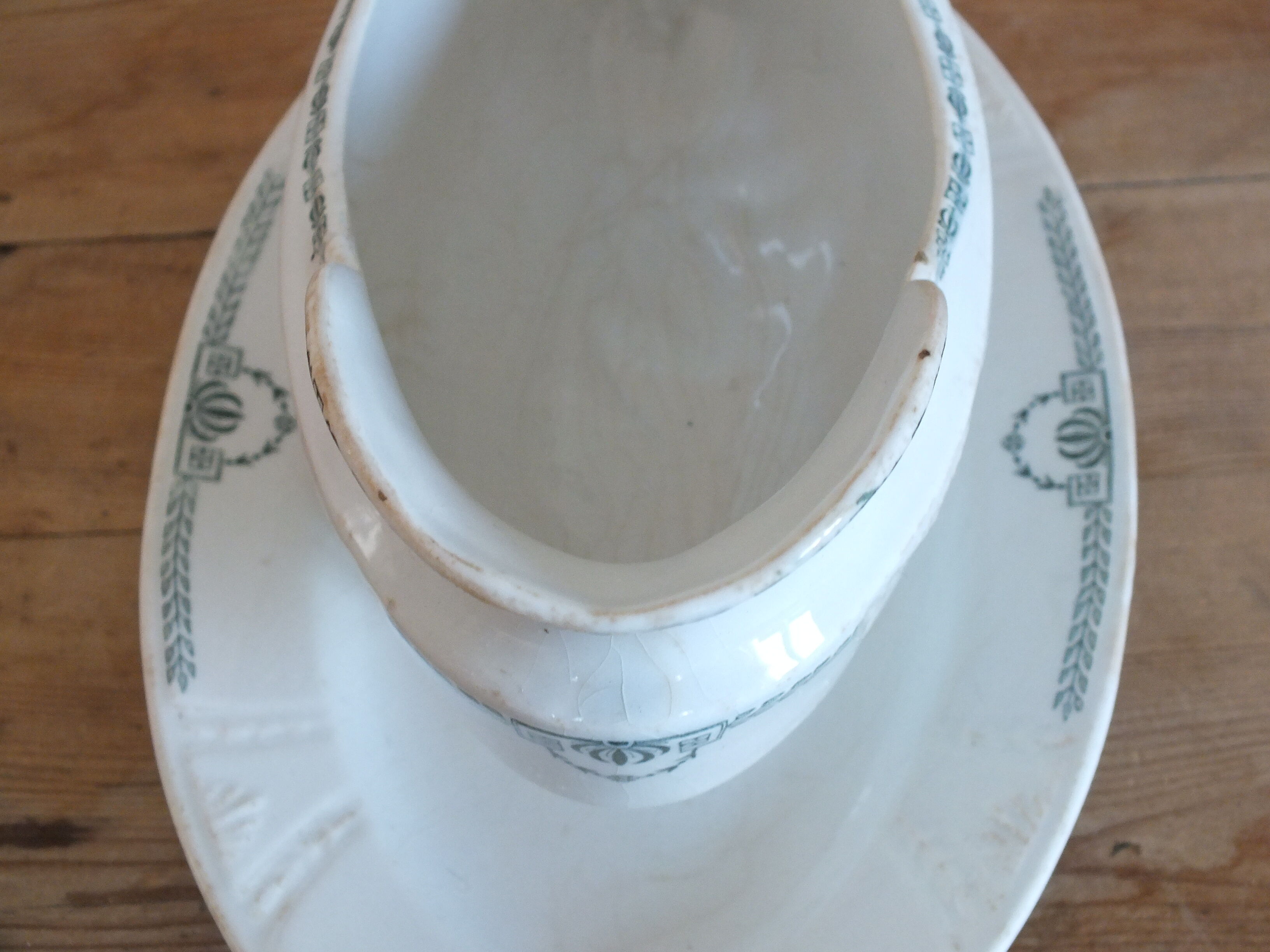 Saucière en Terre de Fer Gien service Clara