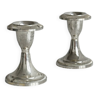 Set of 2 vintage silver-plated metal candle holders.