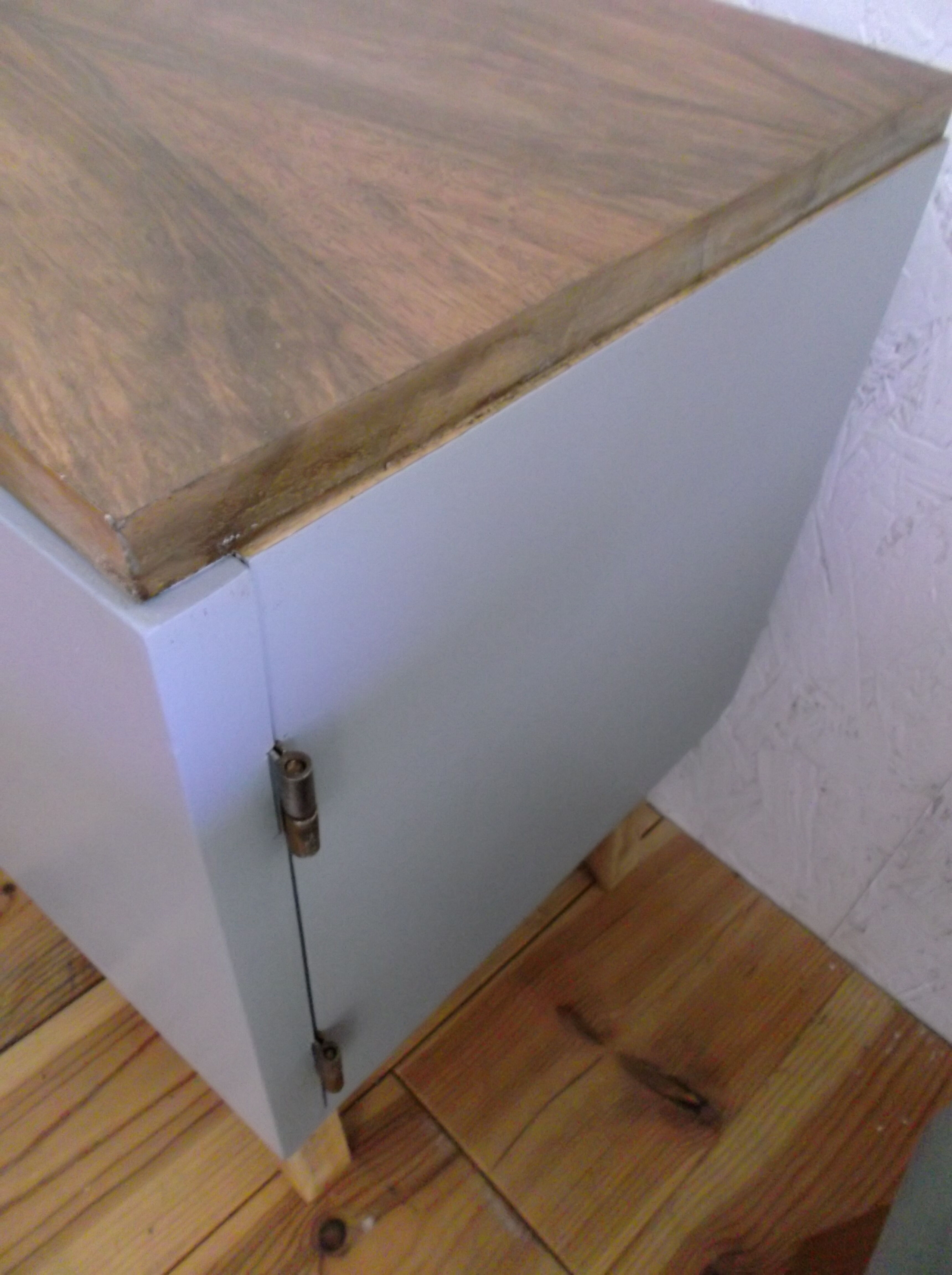 Pair of bedside tables