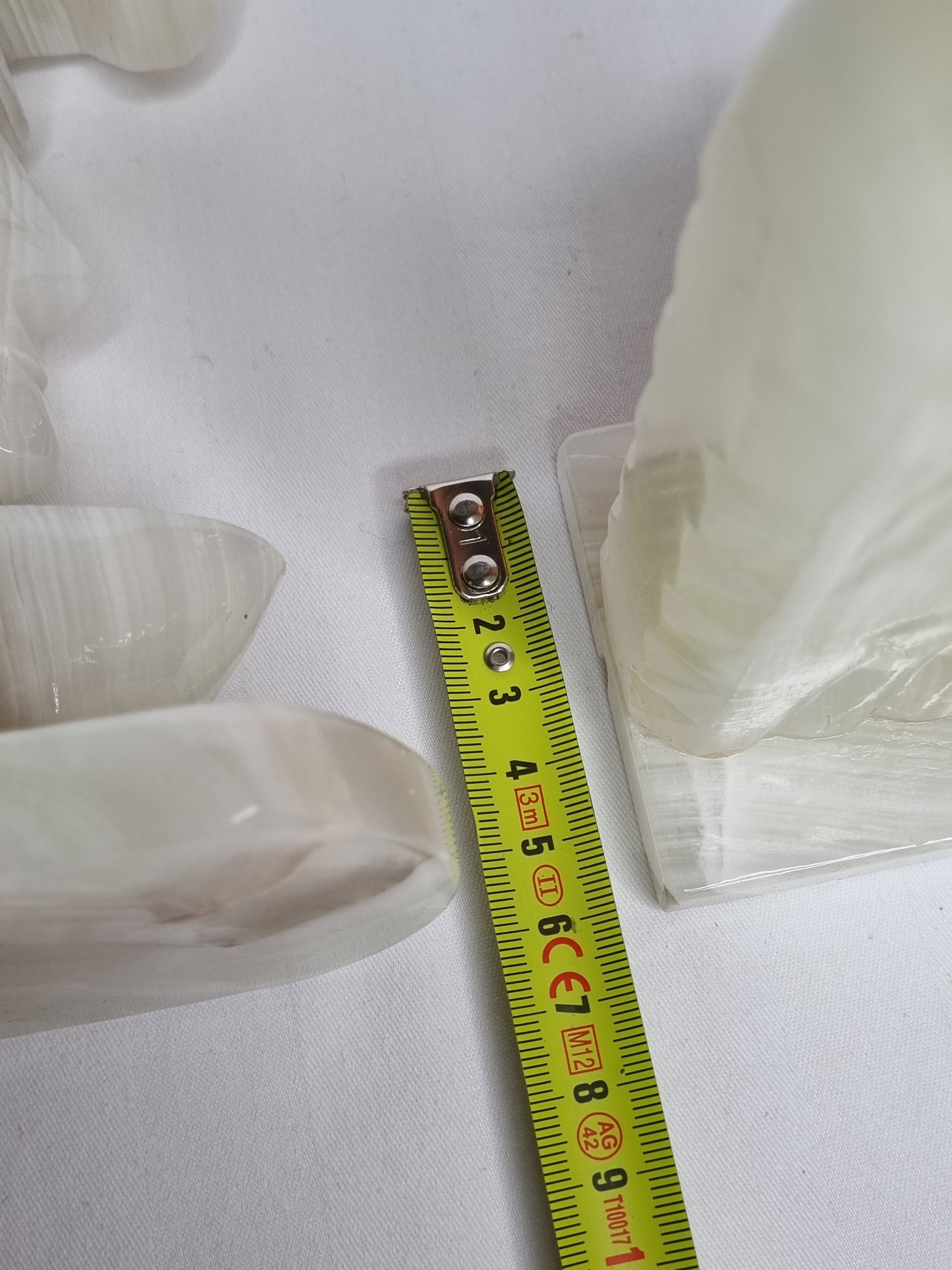 Pair of bookends in vintage white onyx, 21 cm