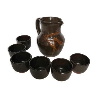 Pitcher and cups in glazed stoneware