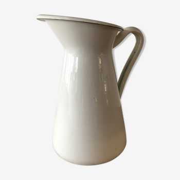 Vintage enamelled tin pitcher