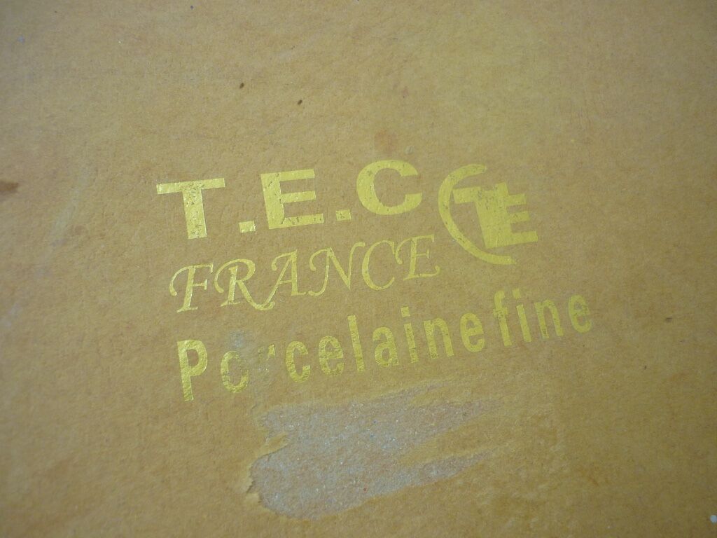 Coffee service in fine porcelain TEC France