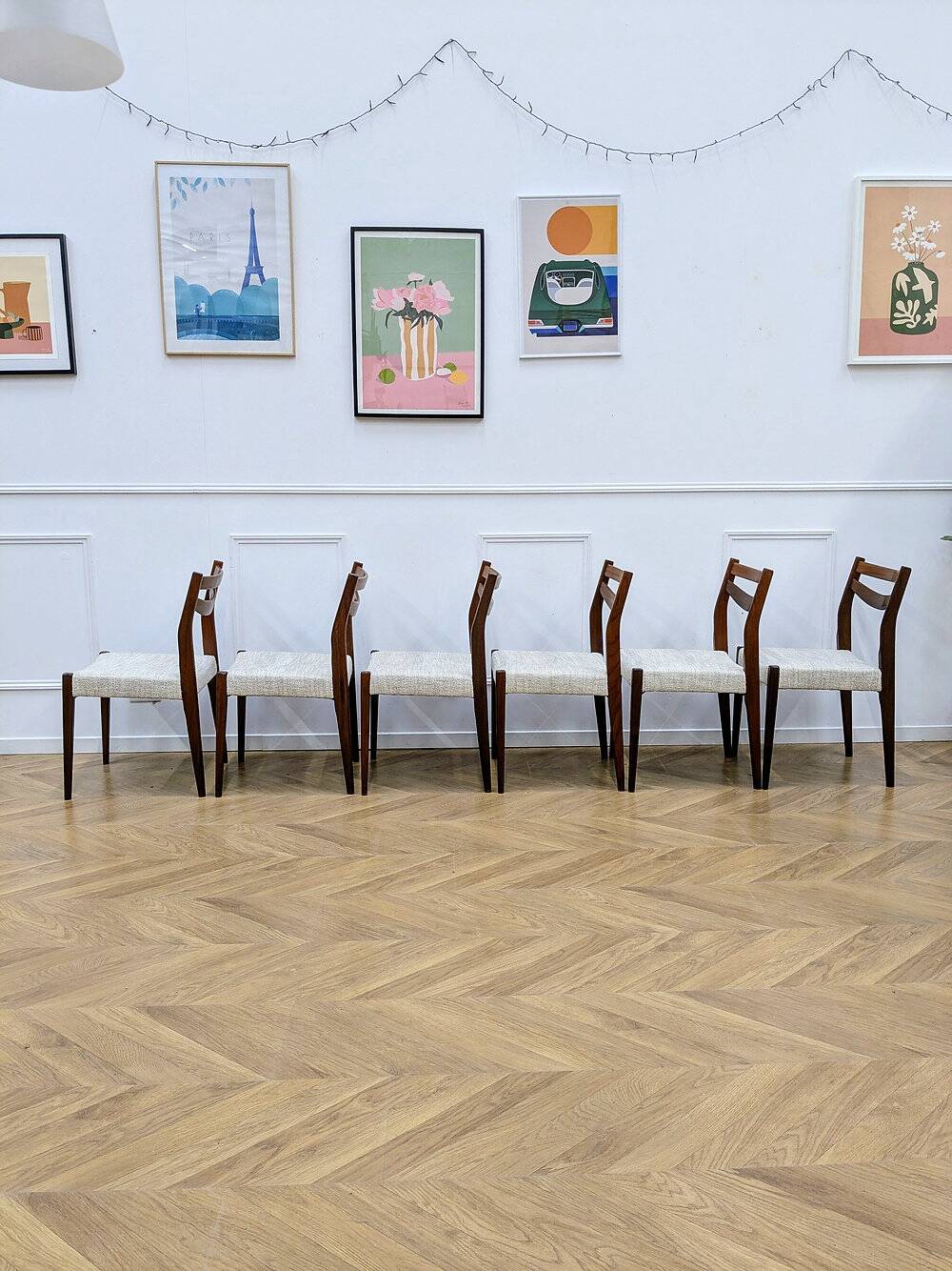 Set of 6 Scandinavian chairs