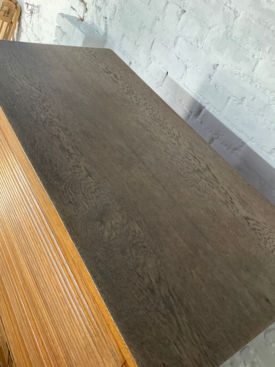 Notary furniture with wooden curtain