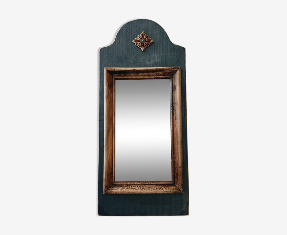 Miroir en bois et noir