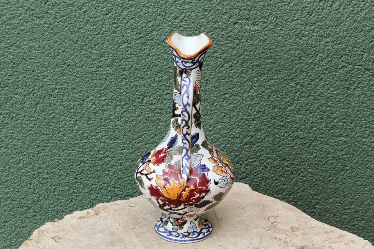 Gien earthenware jug, Peonies model