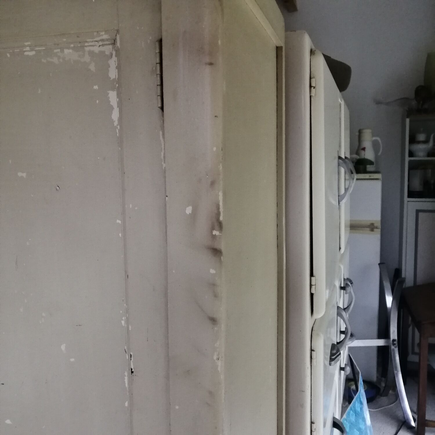 Parisian wardrobe 50s