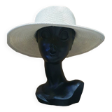 Twiggy hat head 1960