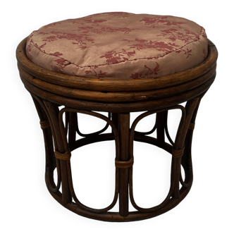 Bamboo footrest with cushion