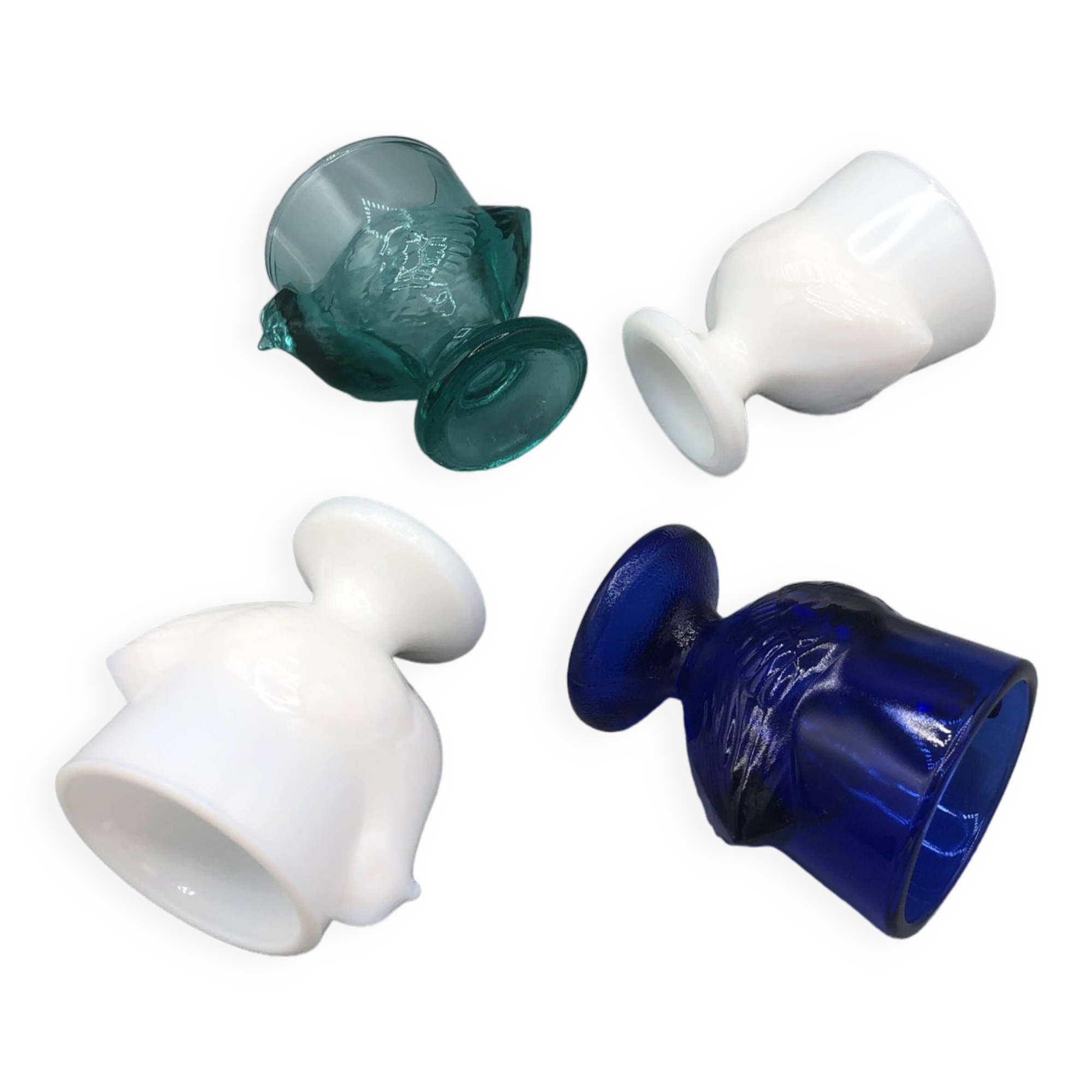 Set of 4 vintage Luminarc egg cups