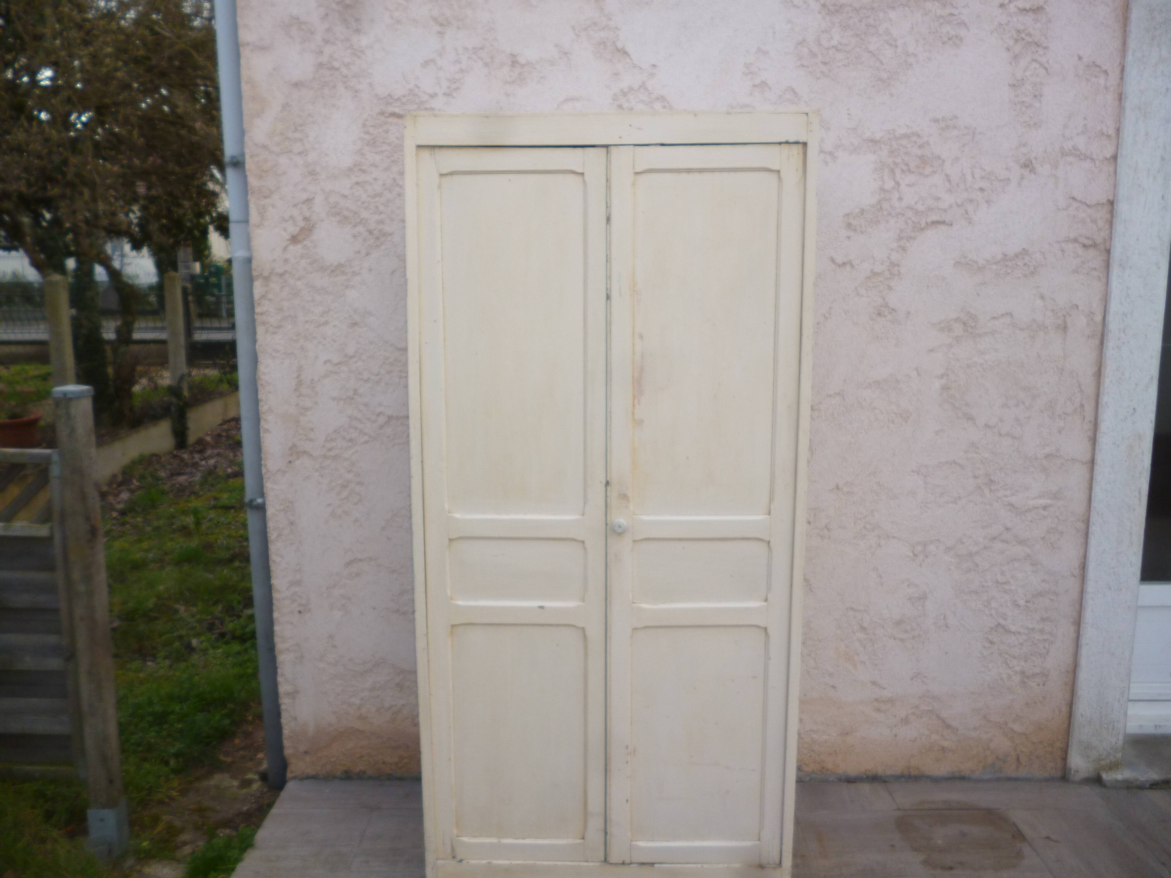 Vintage parissienne wardrobe