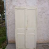 Vintage parissienne wardrobe