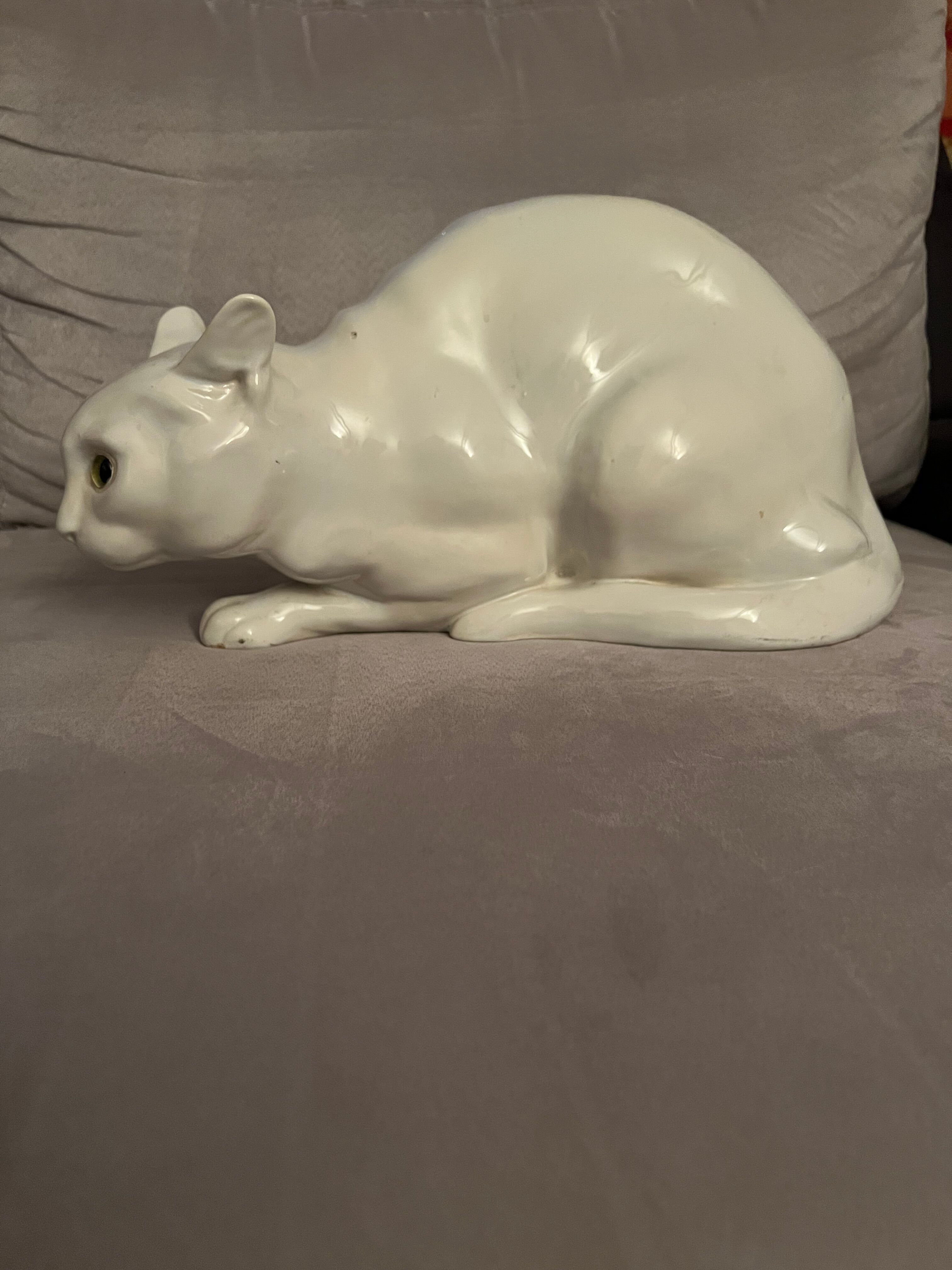 Chat porcelain Wiener Kunstkeramische Werkstätte 1900s
