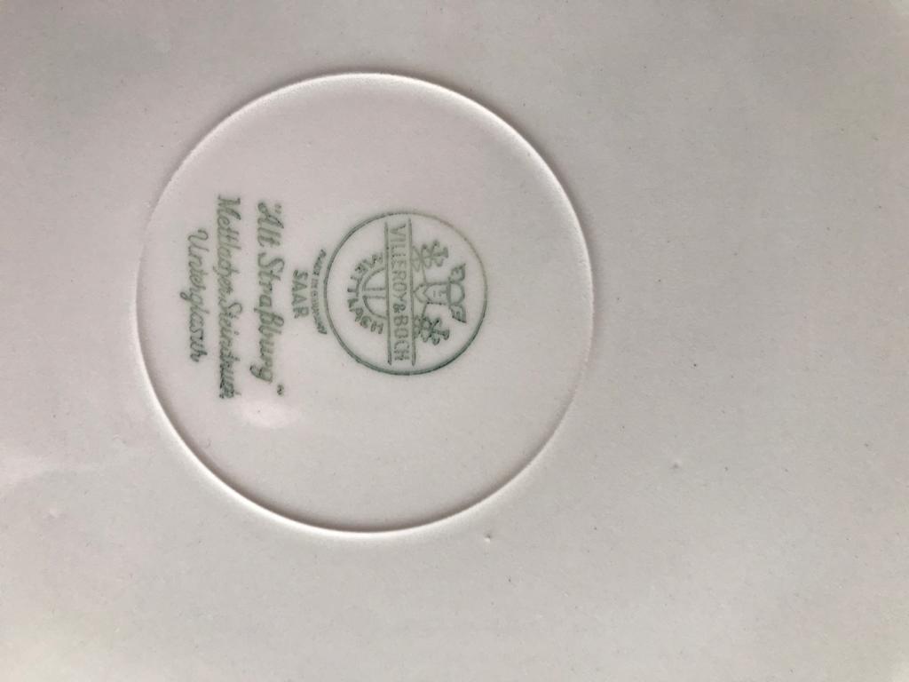 Service 85 pieces crockery Villeroy and Boch Vieux Strasbourg floral decoration
