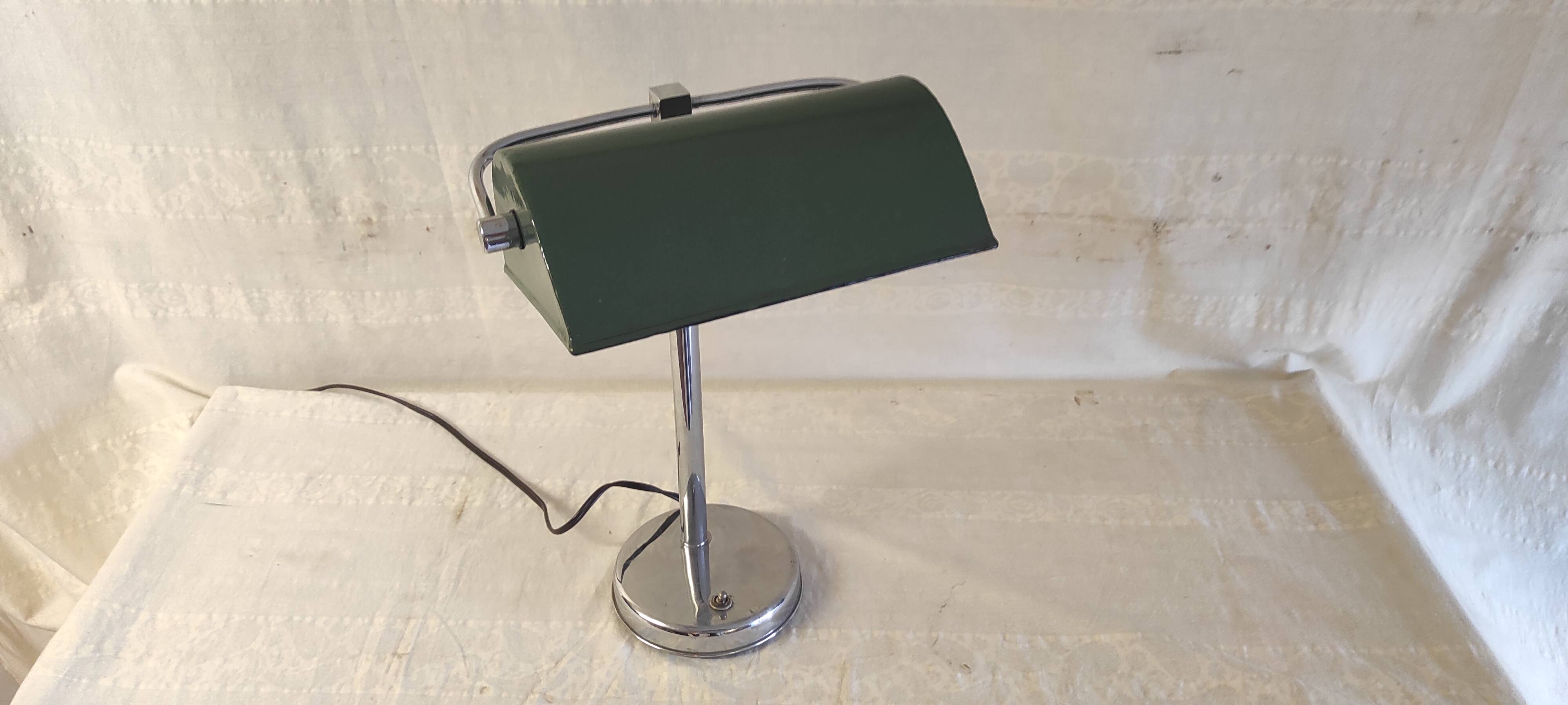 Art Deco table lamp in chrome metal - 1940s/50s