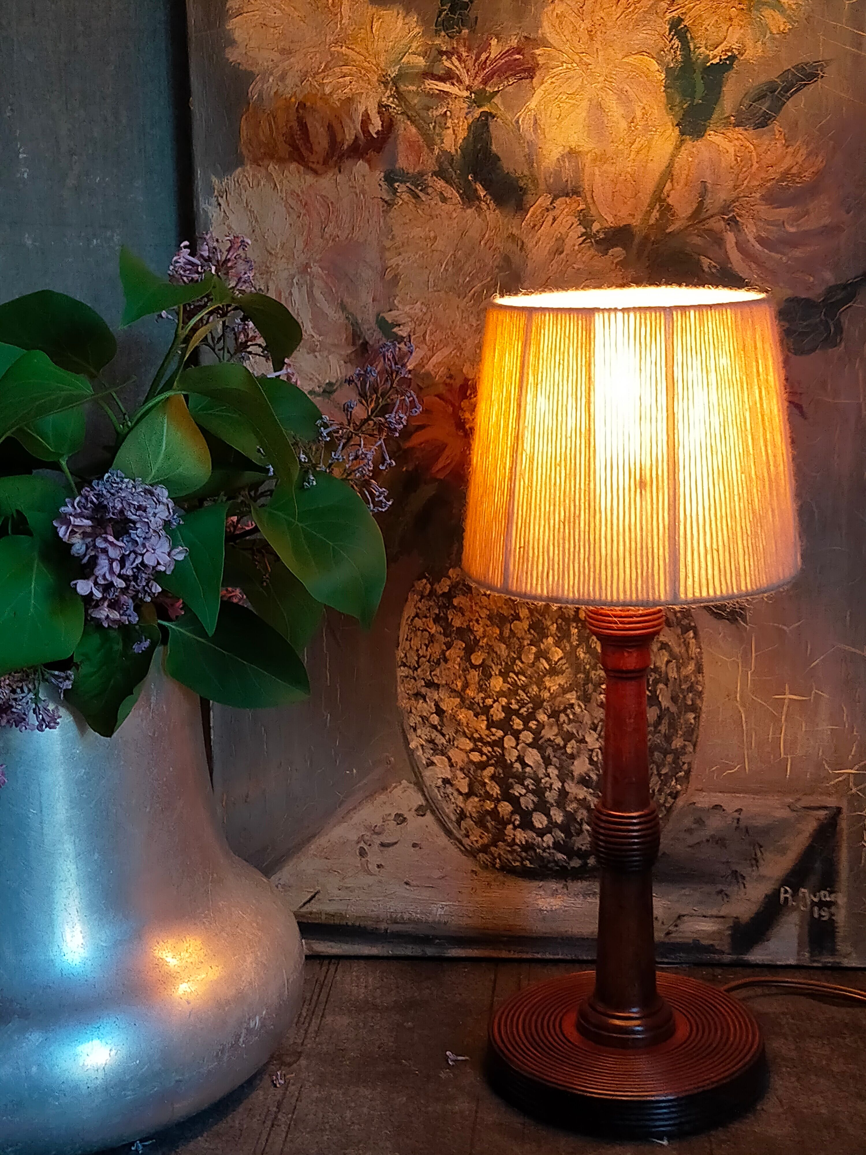Art-deco lamp foot in solid wood turned 40s