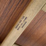 Dining table in teak and oak with extensions designed by Hans J. Wegner