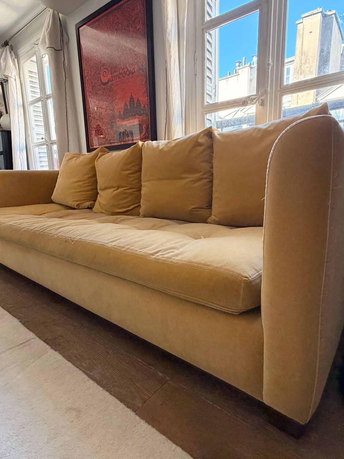 Mustard Caravan Canapé