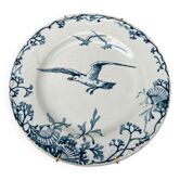 Assiette terre de fer Gien motifs mouettes et coquillage ancienne murale