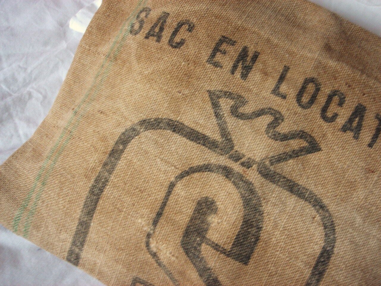 Cushion canvas of Jute black letters "Bag for rent" Deco Loft 35 x 50 cm