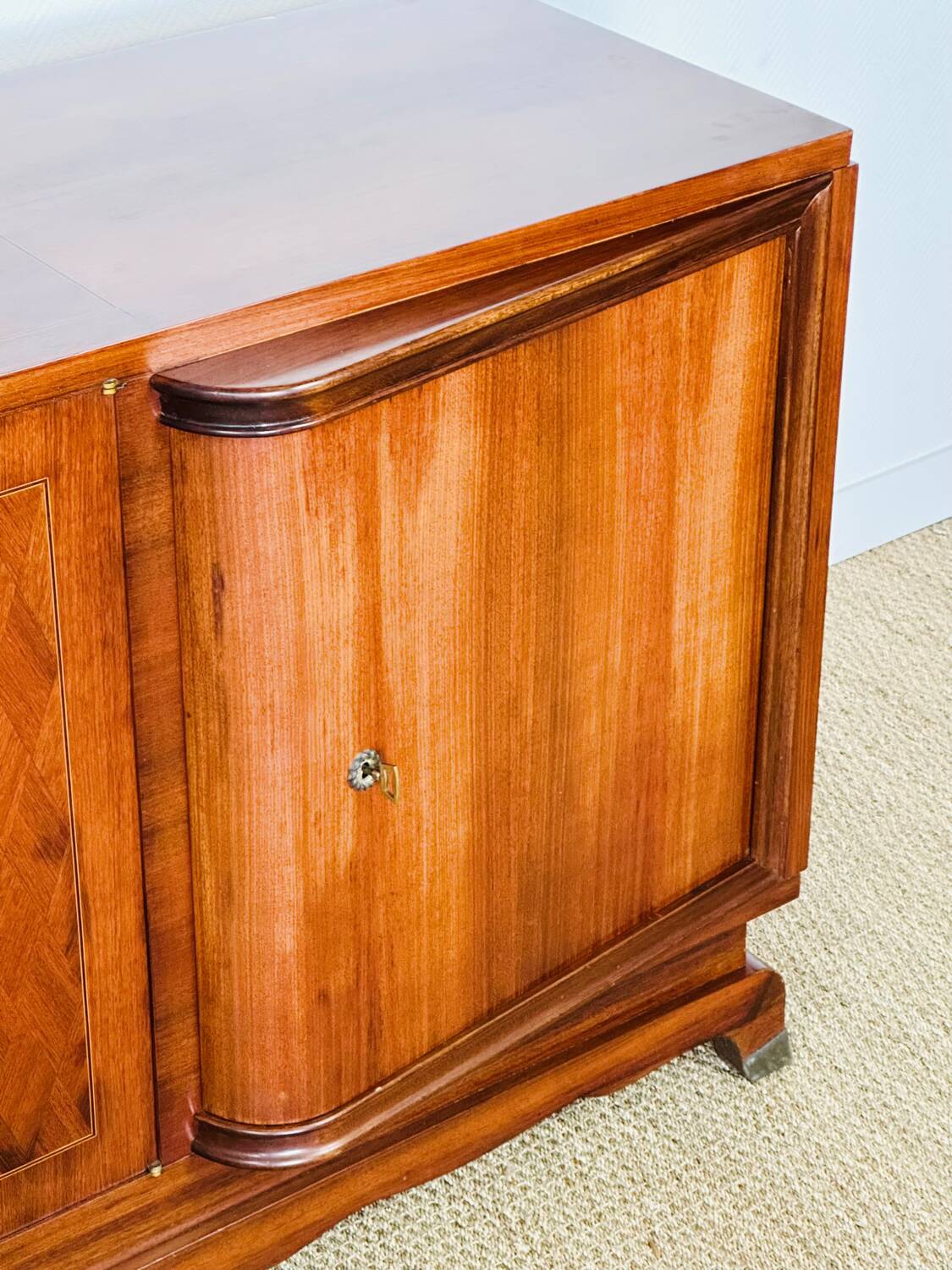 Art Deco walnut sideboard 1930