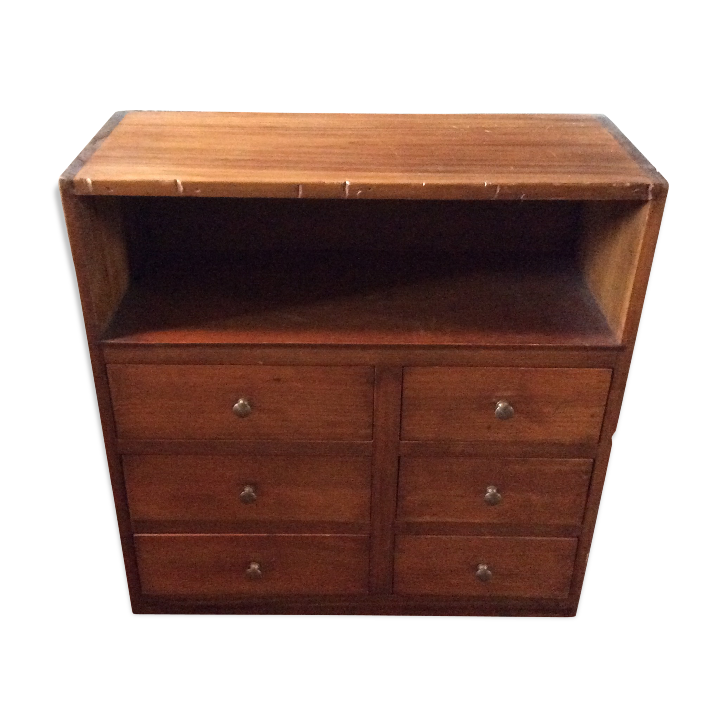 Meuble de rangement layette