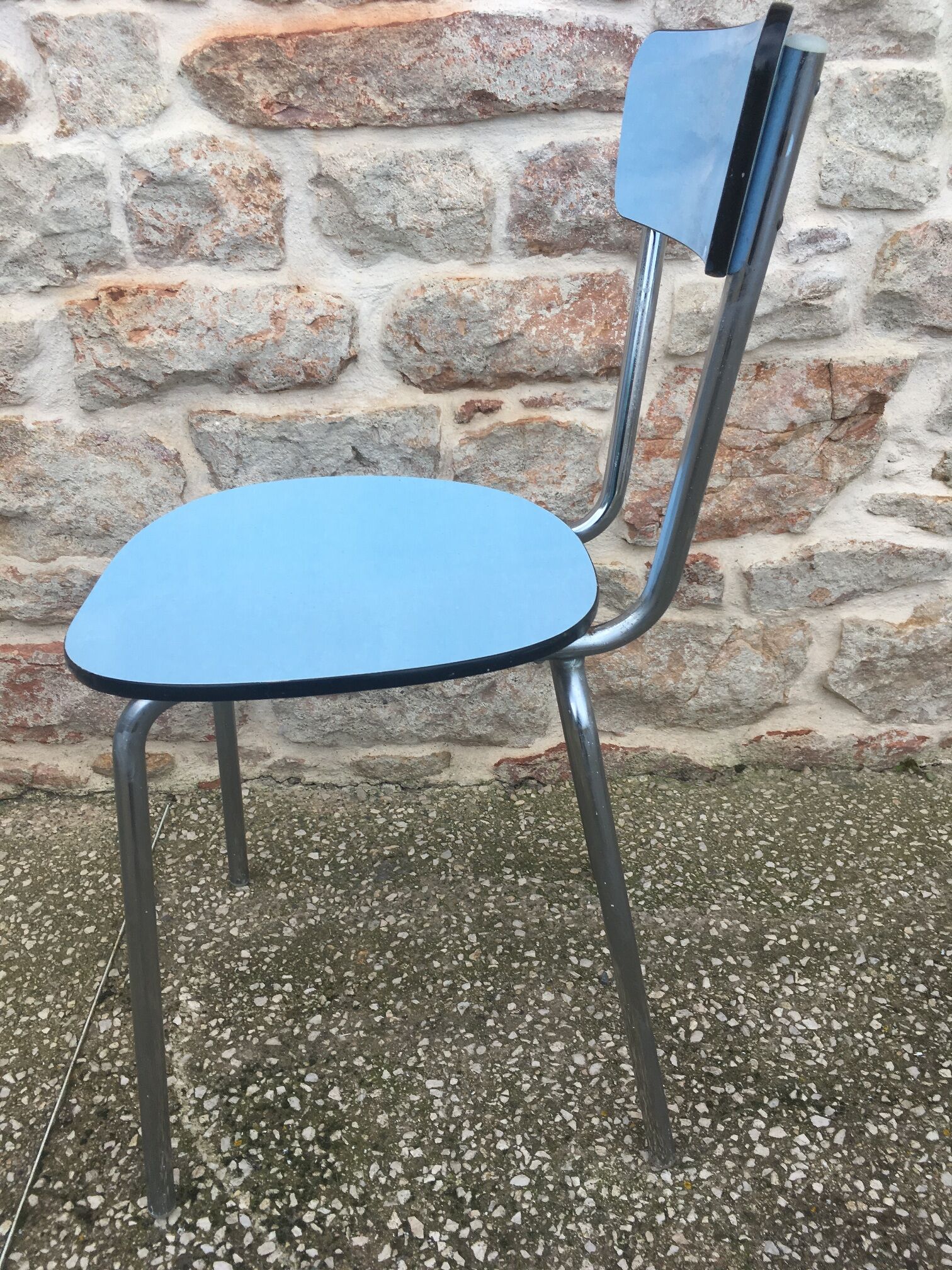 Lot of 14 Formica chairs