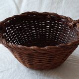 4 vintage wicker baskets