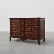 French 18th Century hand crafted oak chest of drawers in Louis XV style