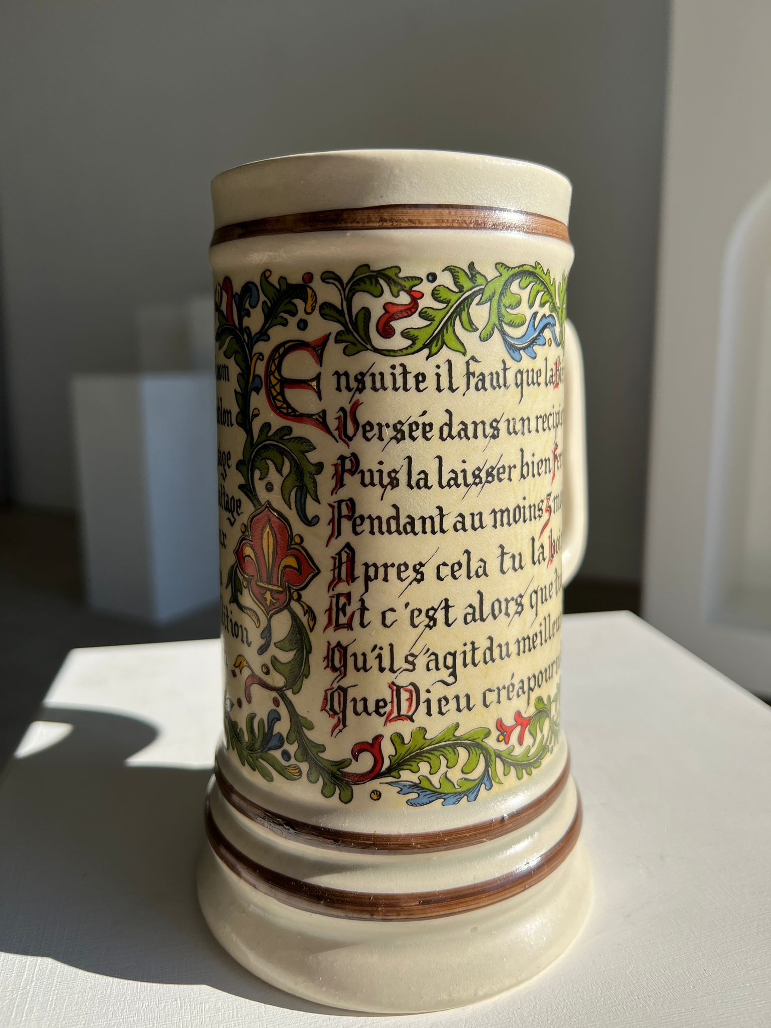 Chope Saint Clément illustrant la recette de la bière H:18cm