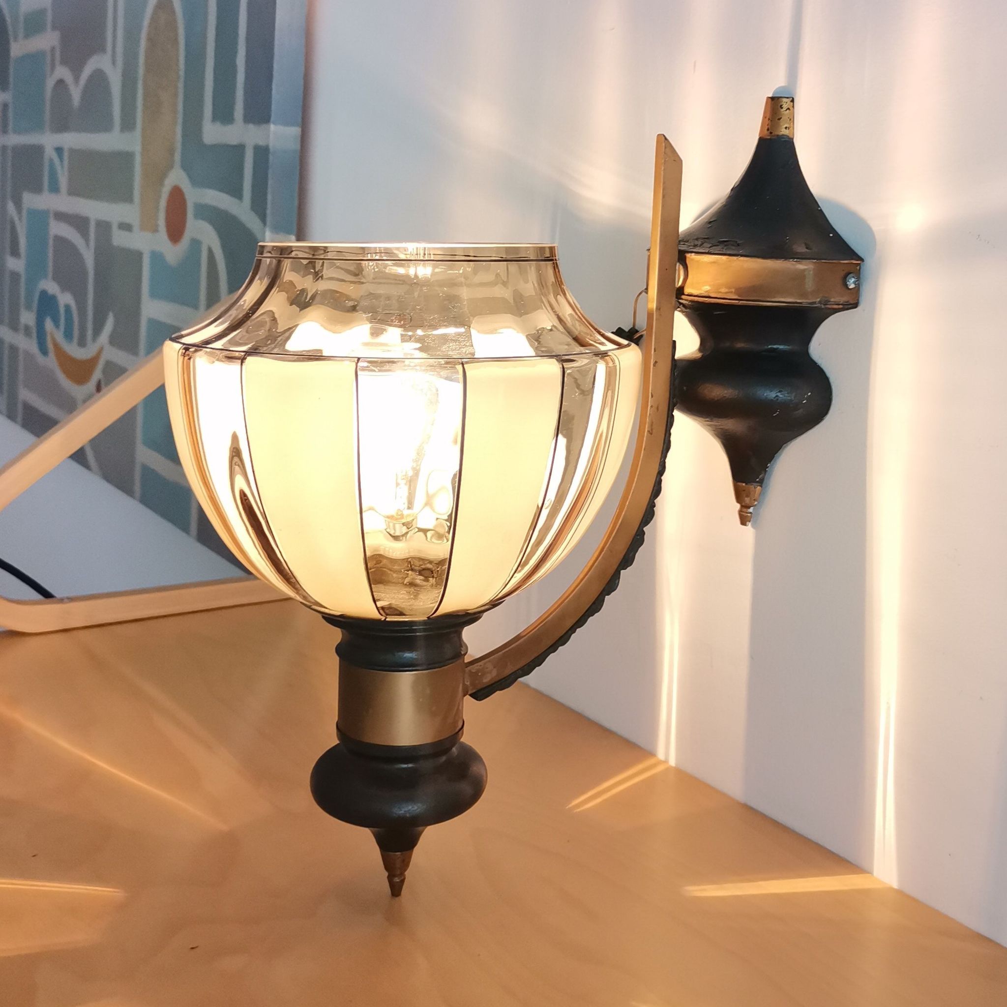Art Deco metal glass wall sconce lamp