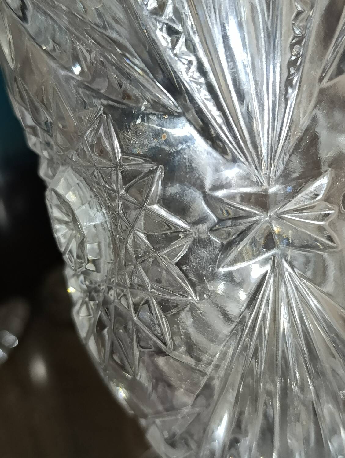 Large vintage pressed glass vase, an impressive and very decorative piece.