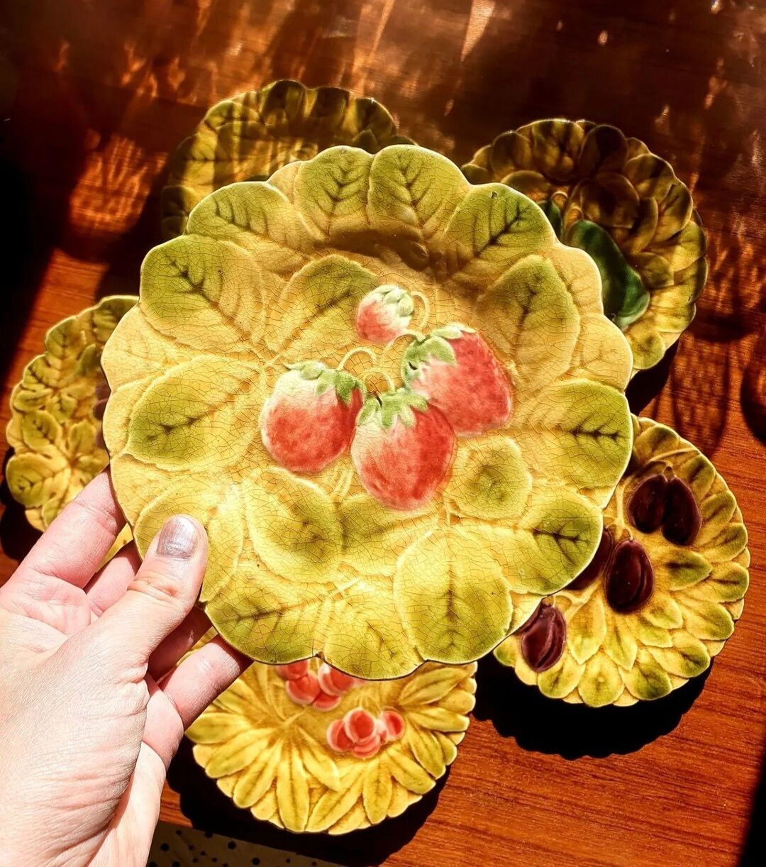 Old fruit plates in slurry