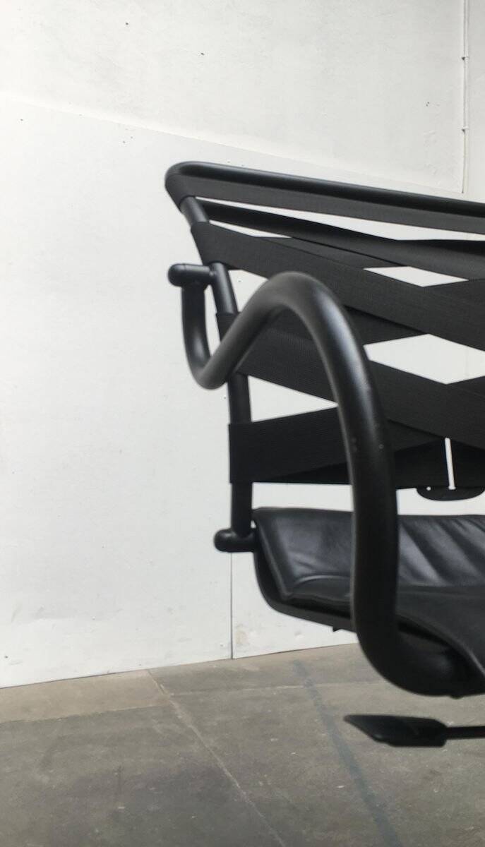 Vintage swivel armchair Canasta Italian by Heron Parigi for Heron Parigi Design