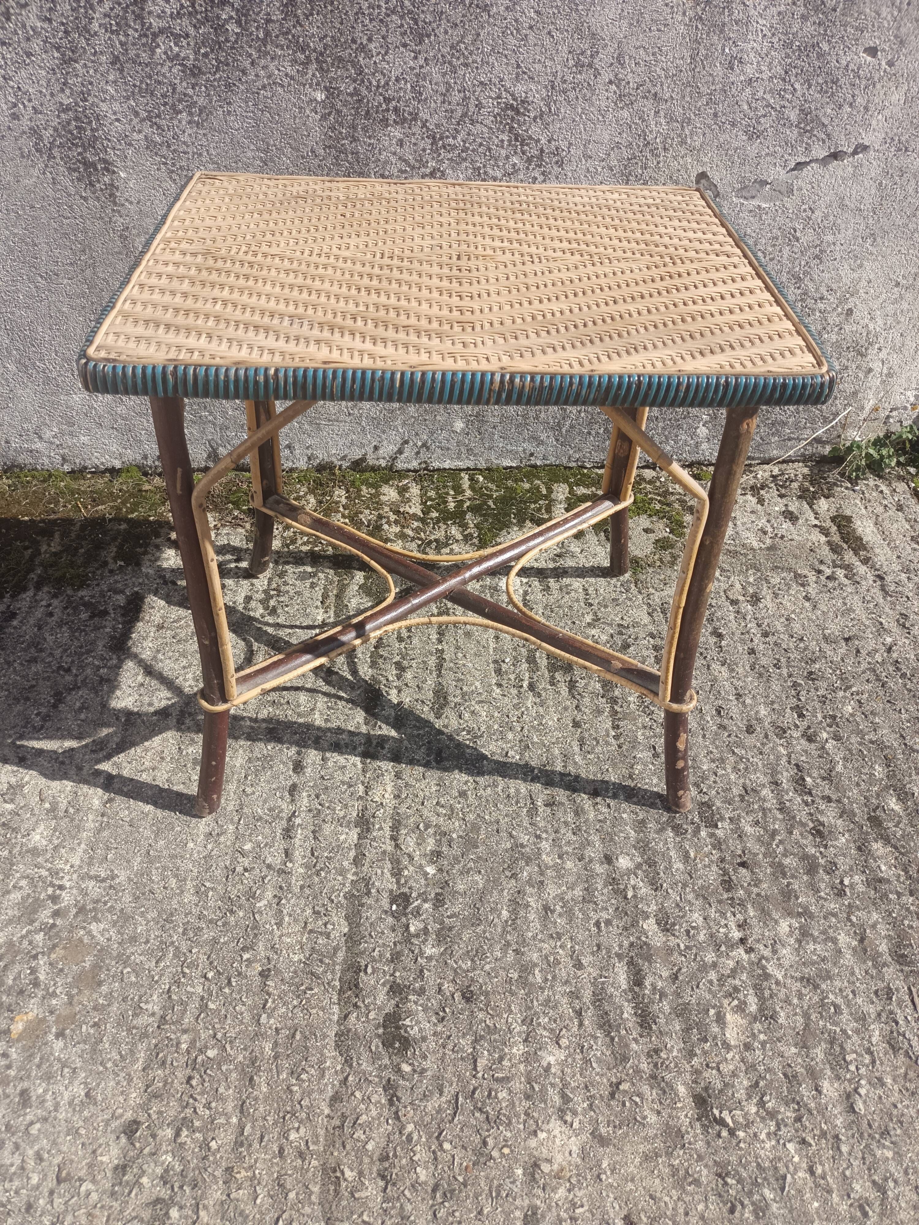 Table desserte 