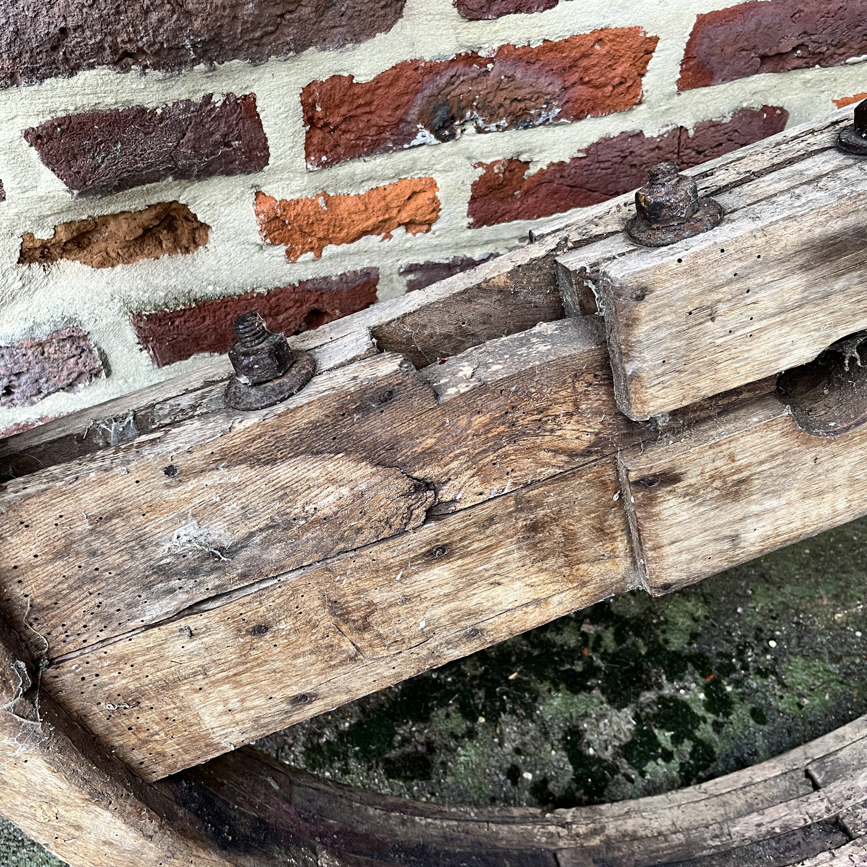 Decorative wooden wheel