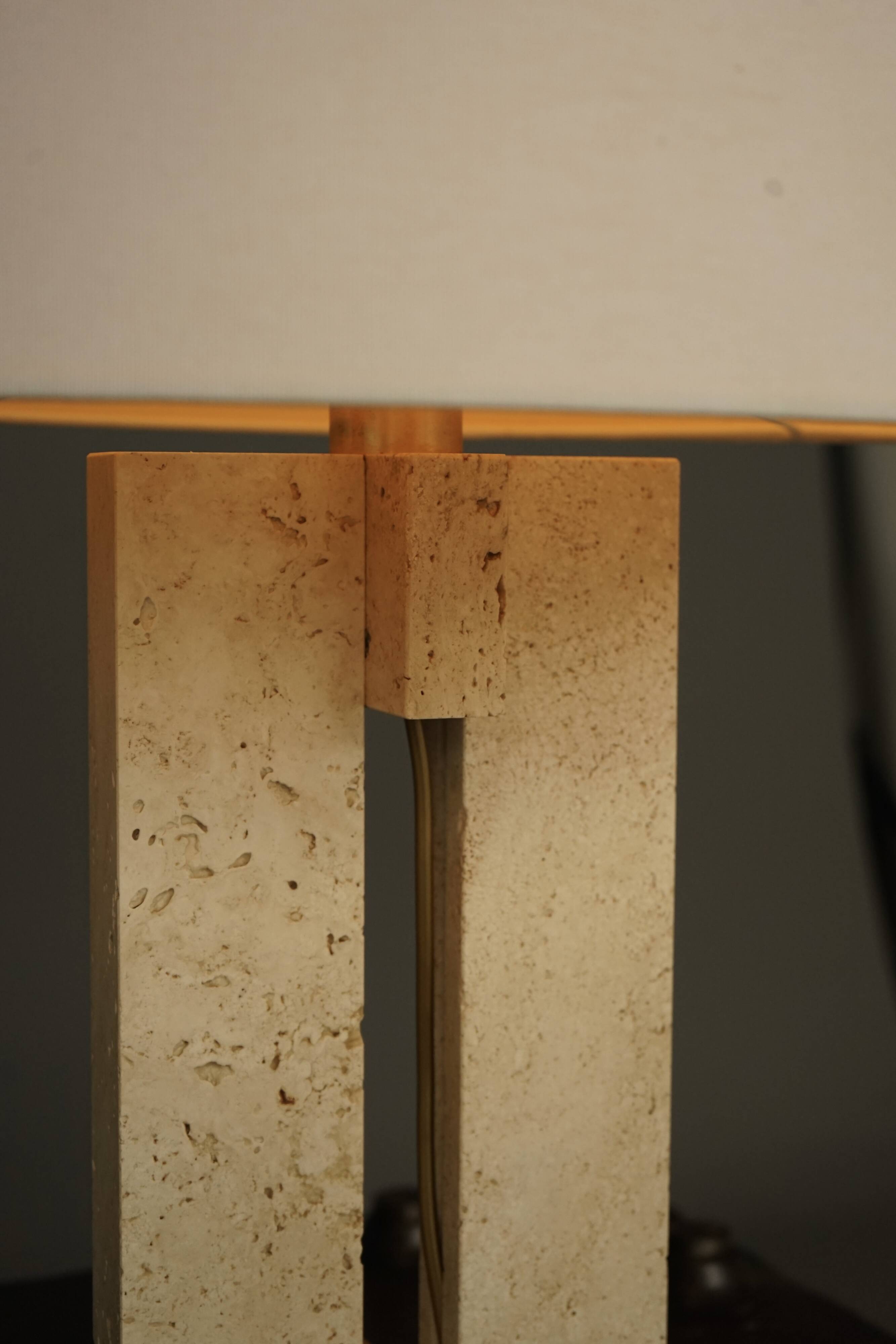 Mid-century table lamp in travertine, Italy, 1970s