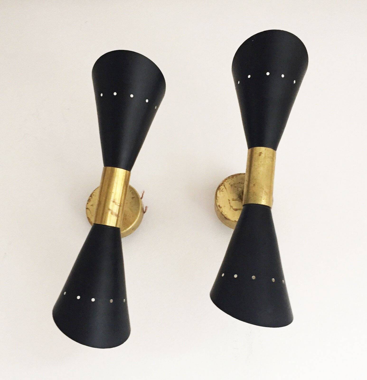Pair of Italian design flute wall lights from the 1950s