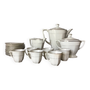 service à café en porcelaine