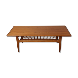 Scandinavian coffee table by Linney Hughes for Trioh 1960