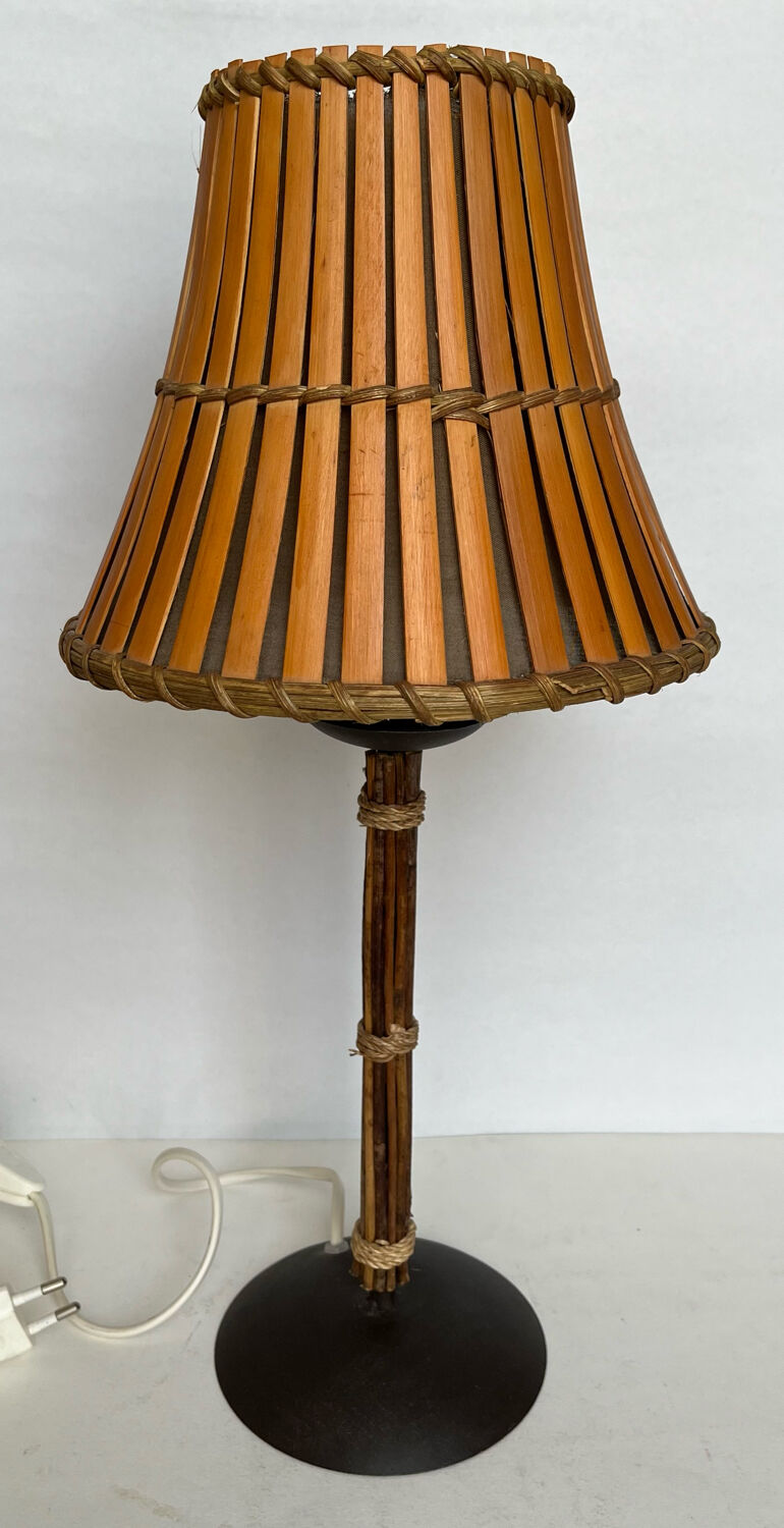 Bamboo lamp