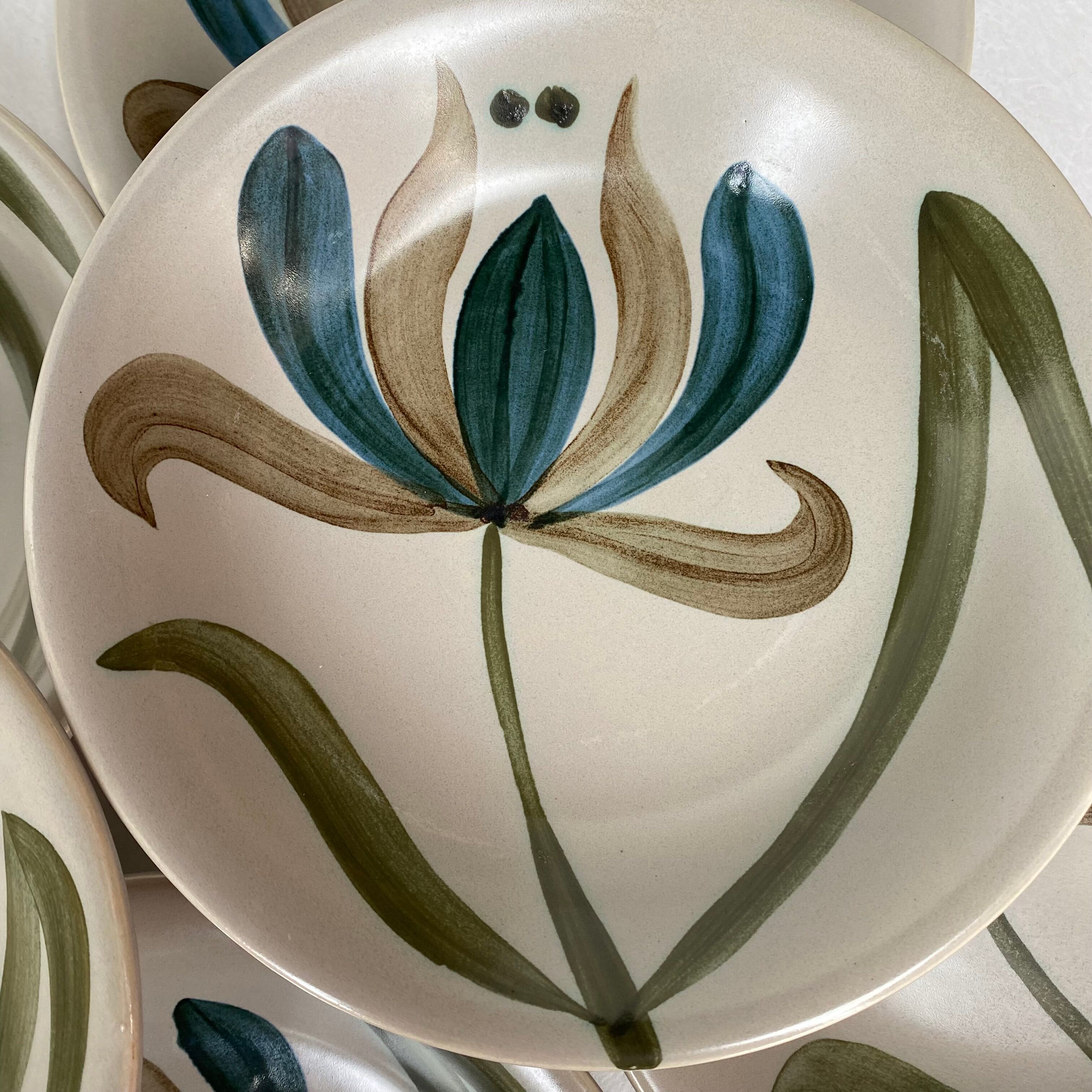 Hollow plates vintage sandstone Logchamp