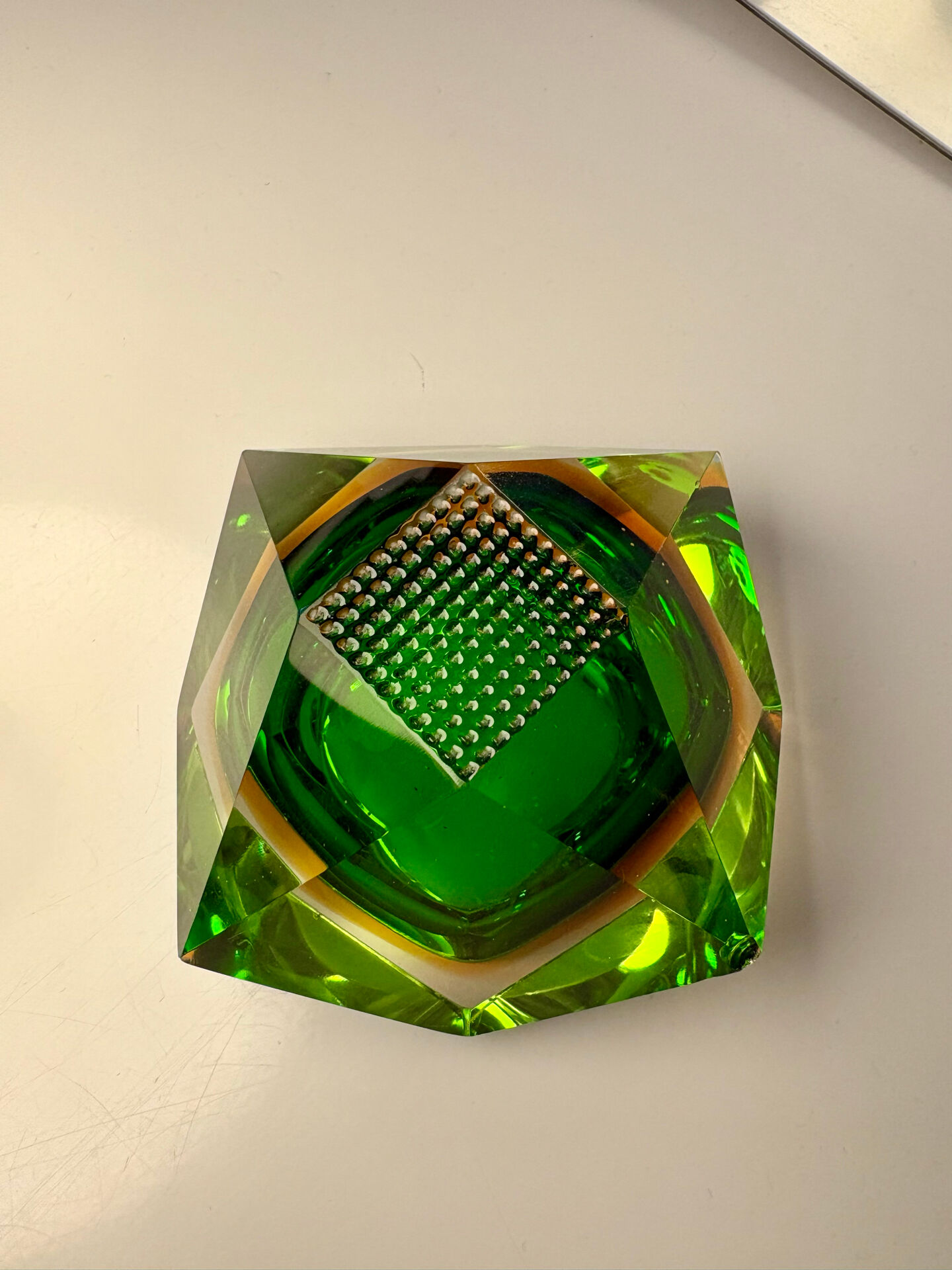 Cendrier Murano sommerso vert et ambre 1960