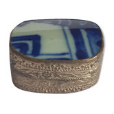 Boite ancienne métal et faience XXe