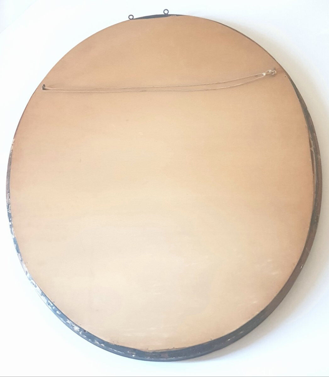 Large oval Louis-Philippe mirror 19th century