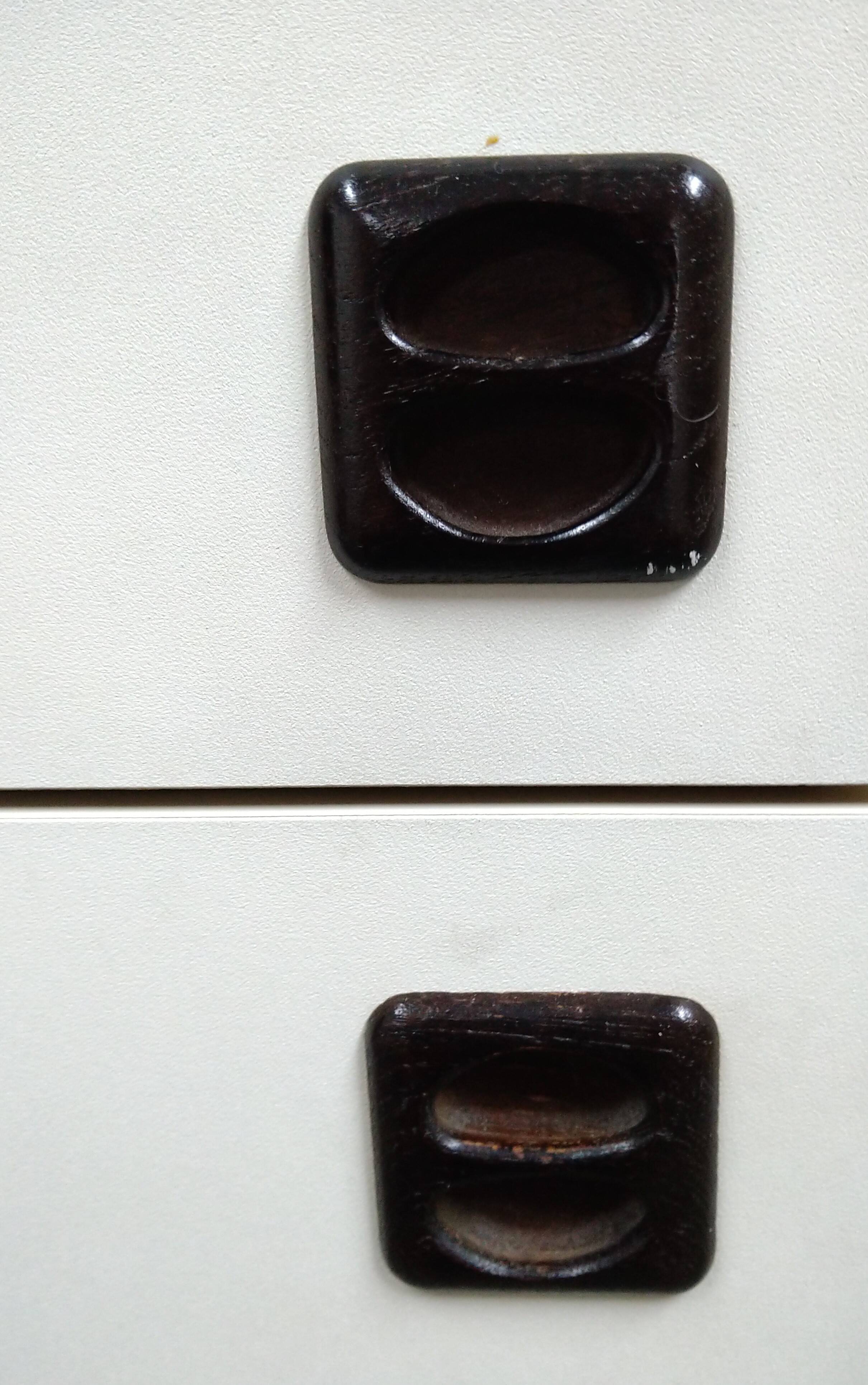 2 vintage dressing / bedside tables