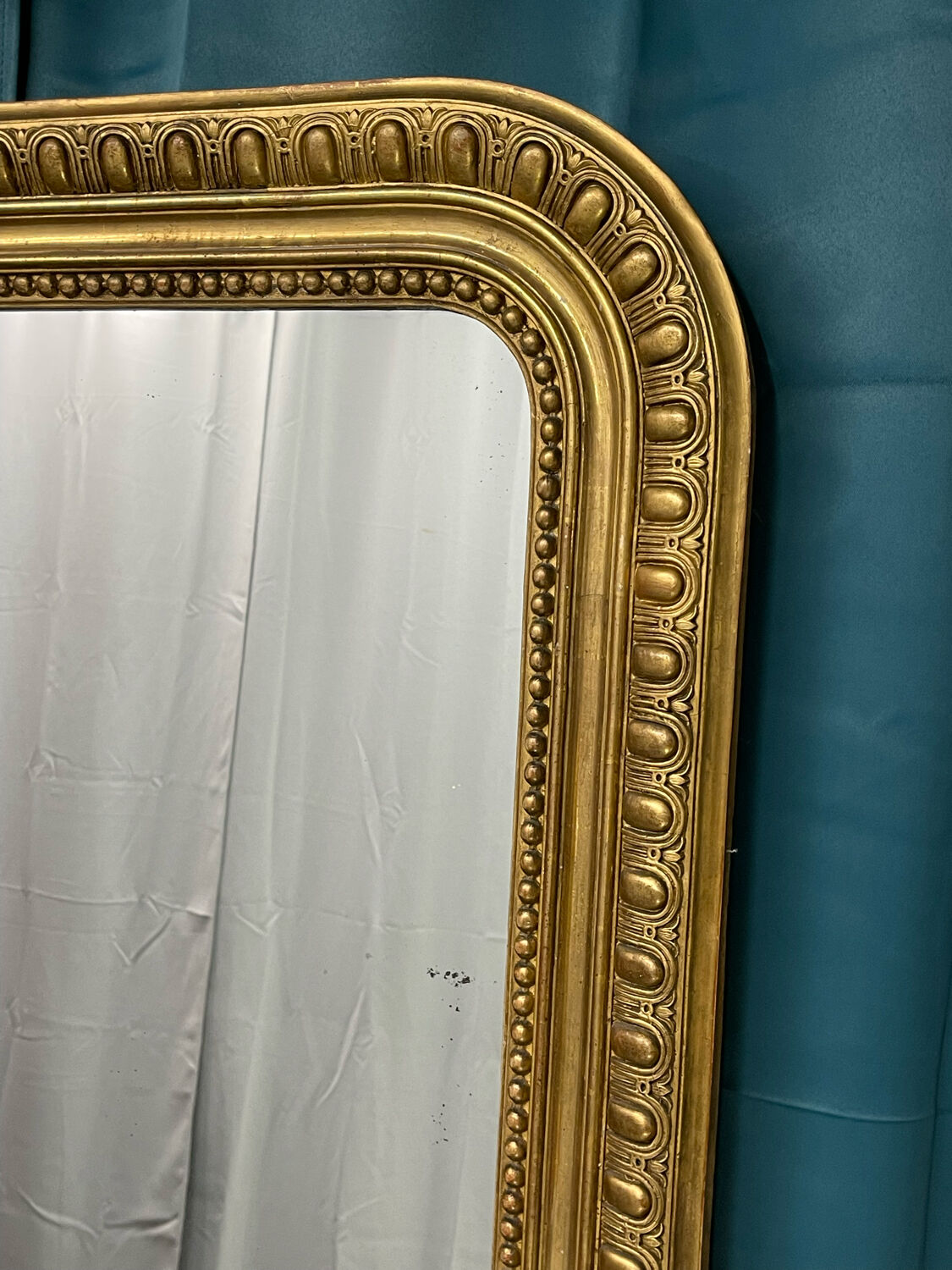 Late nineteenth mirror 146x106cm