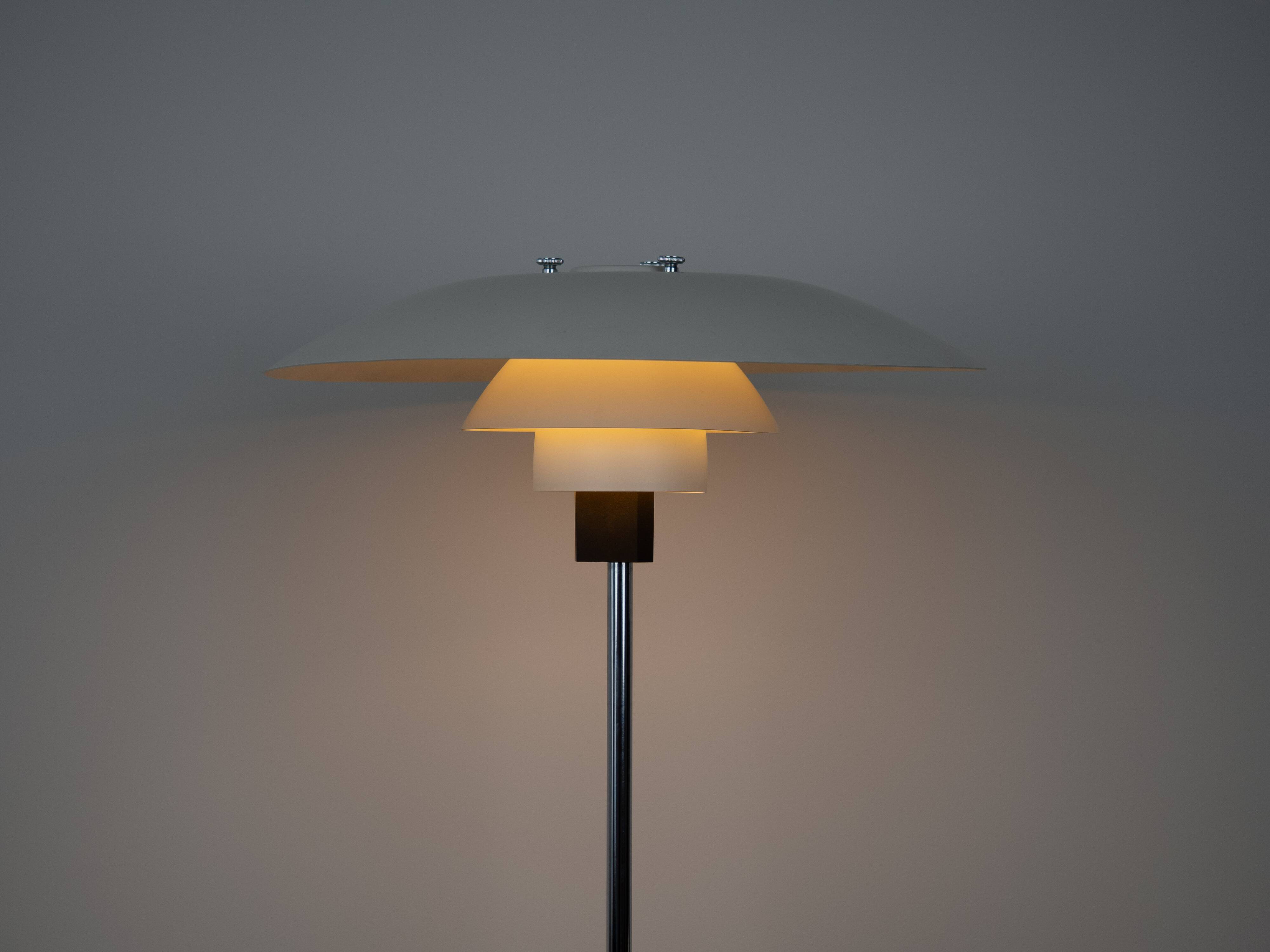 Lampe de table Dansh PH 4/3 par Poul Henningsen, Louis Poulsen, 1966