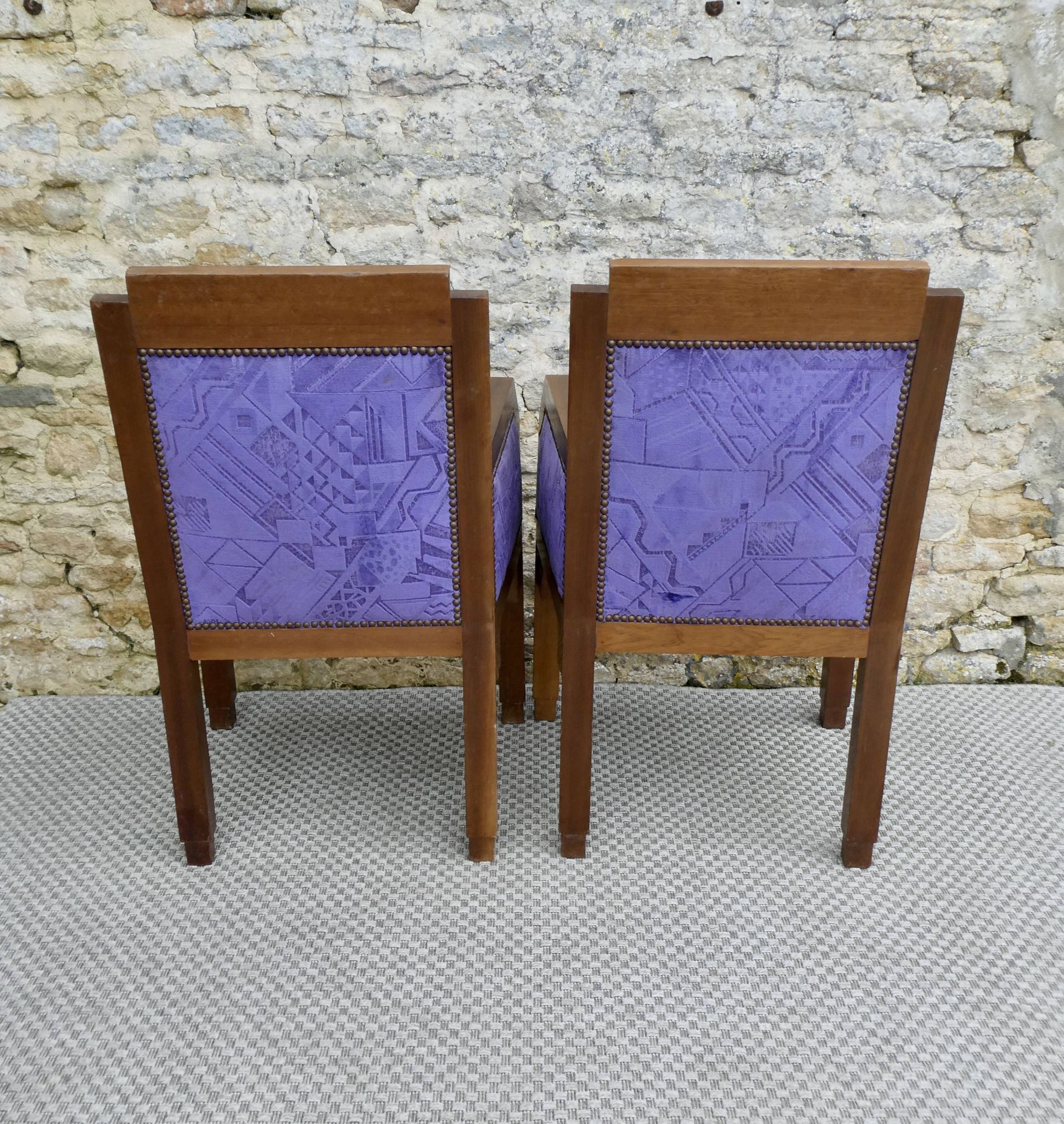 Paire de fauteuils en chêne, Ecole d'Amsterdam, années 30